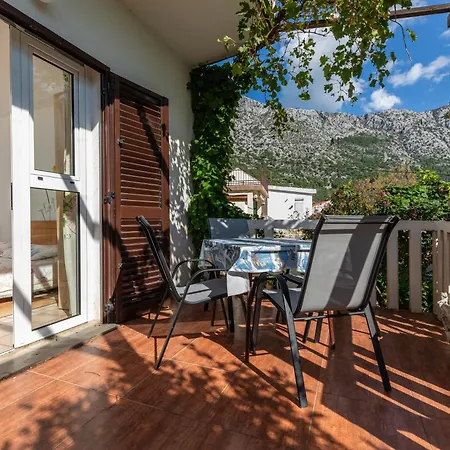شقة By The Sea Igrane, Makarska - 22690 *