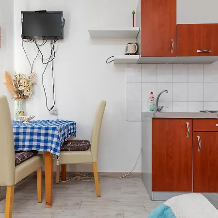 By The Sea Igrane, Makarska - 22690 شقة